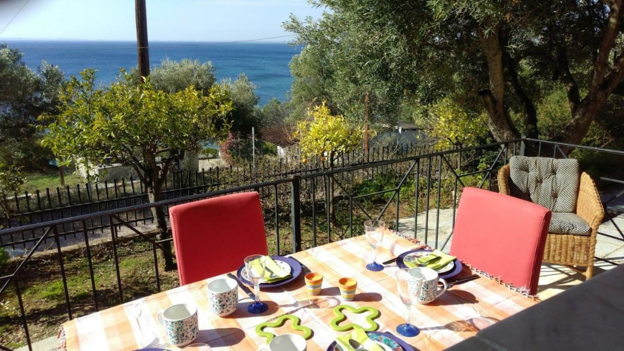 Gerakina Beach Cottage 사코우디아 외부 사진